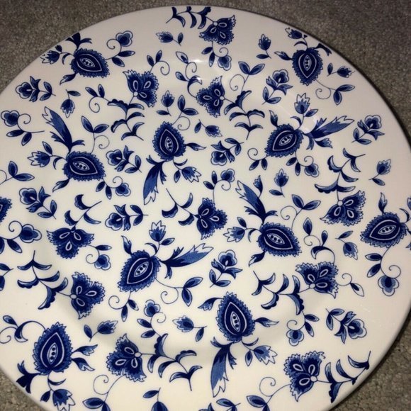 Pier 1 Imports Eliza Earthware Dinner Plate Set (2) blue white - Picture 4 of 12